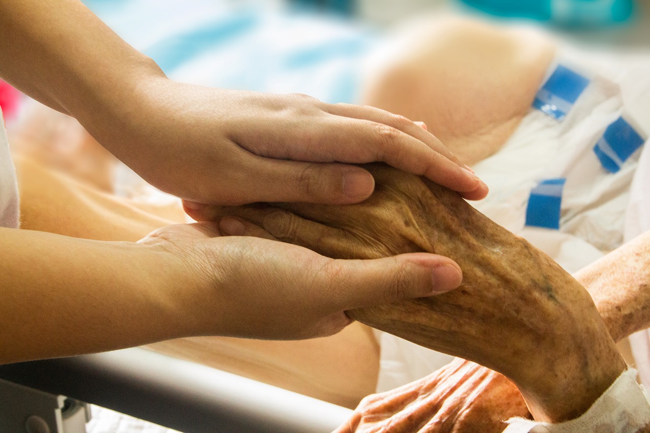 signs the end is near for hospice patients