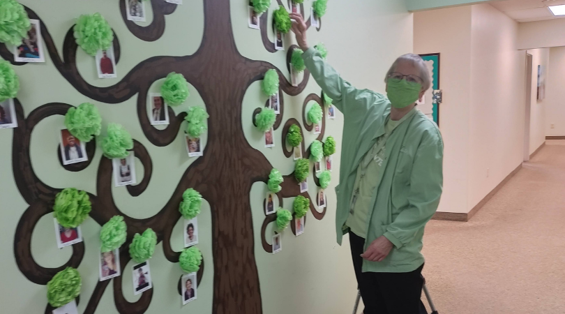 crossroads hospice mural
