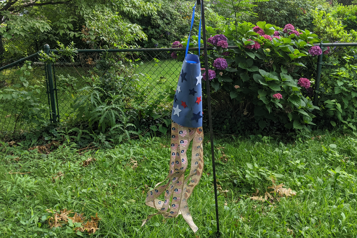 paper windsock craft