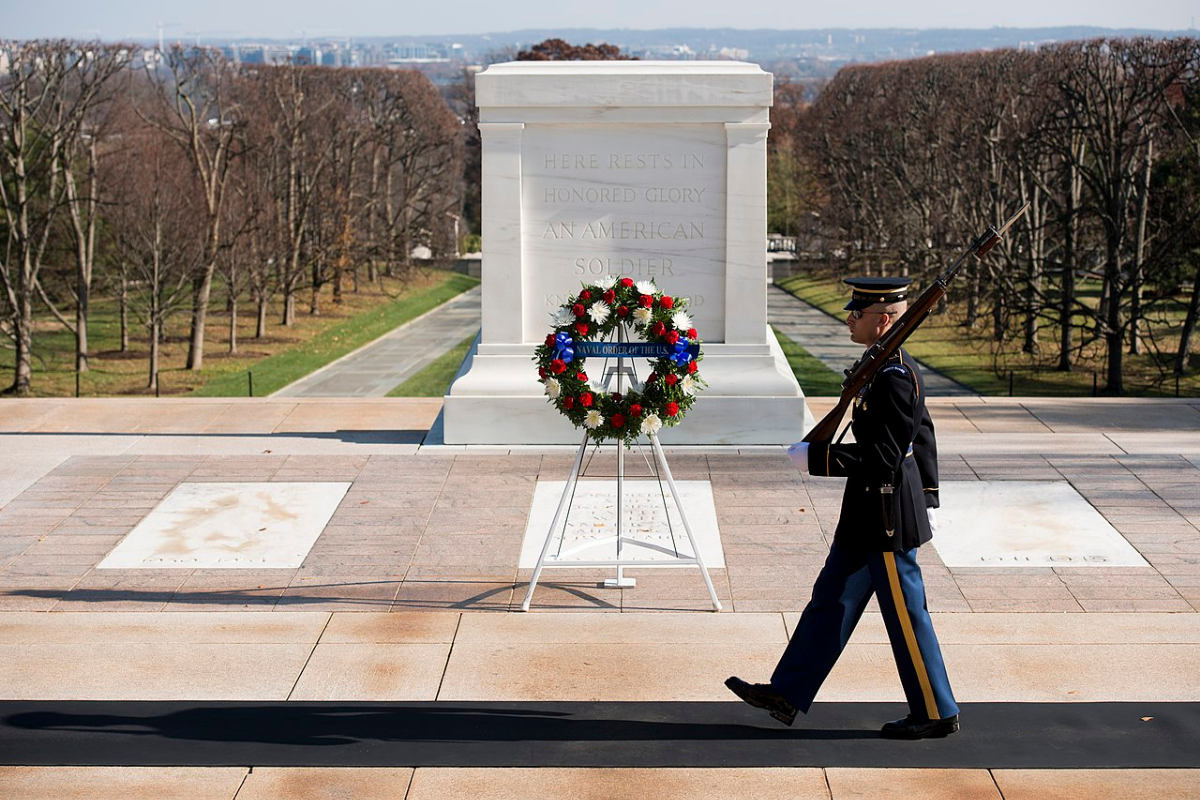 tomb of the unknown soldier