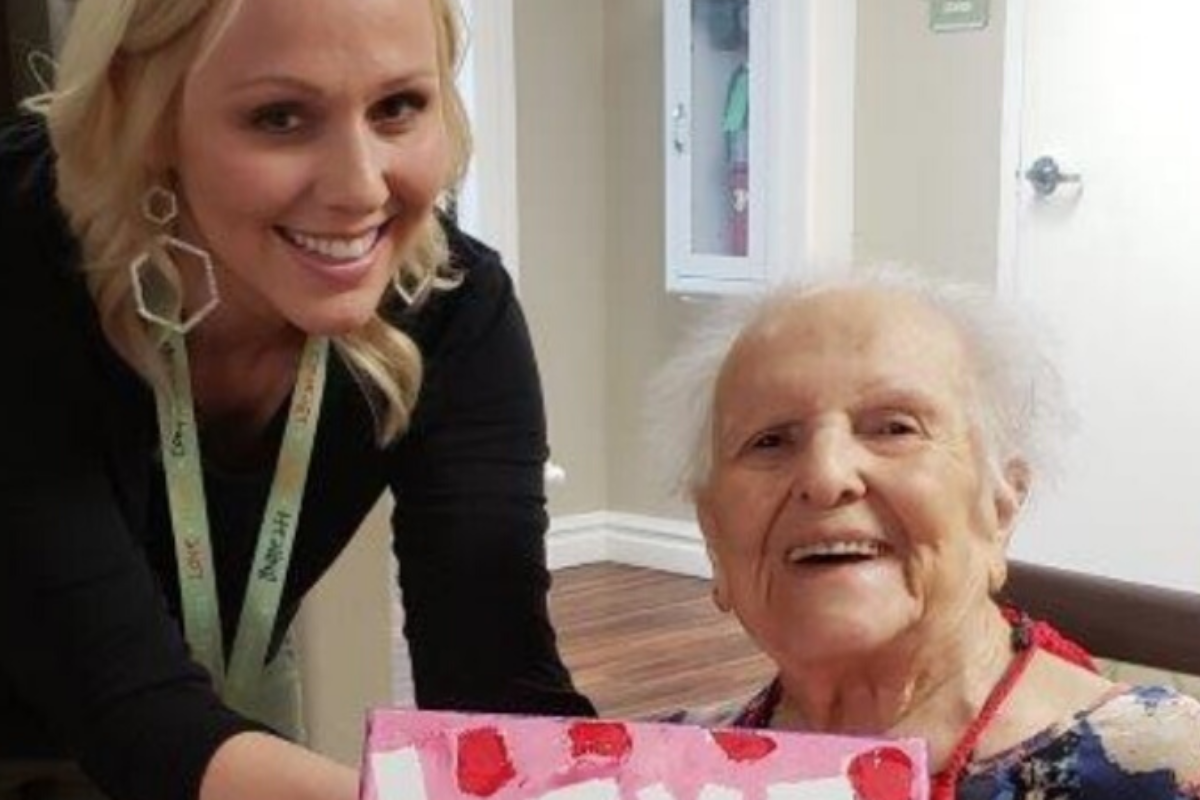 Hospice Volunteer